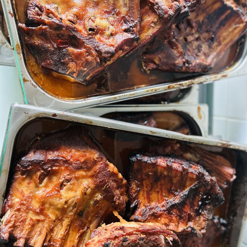 Pečená žebra v medové marinádě